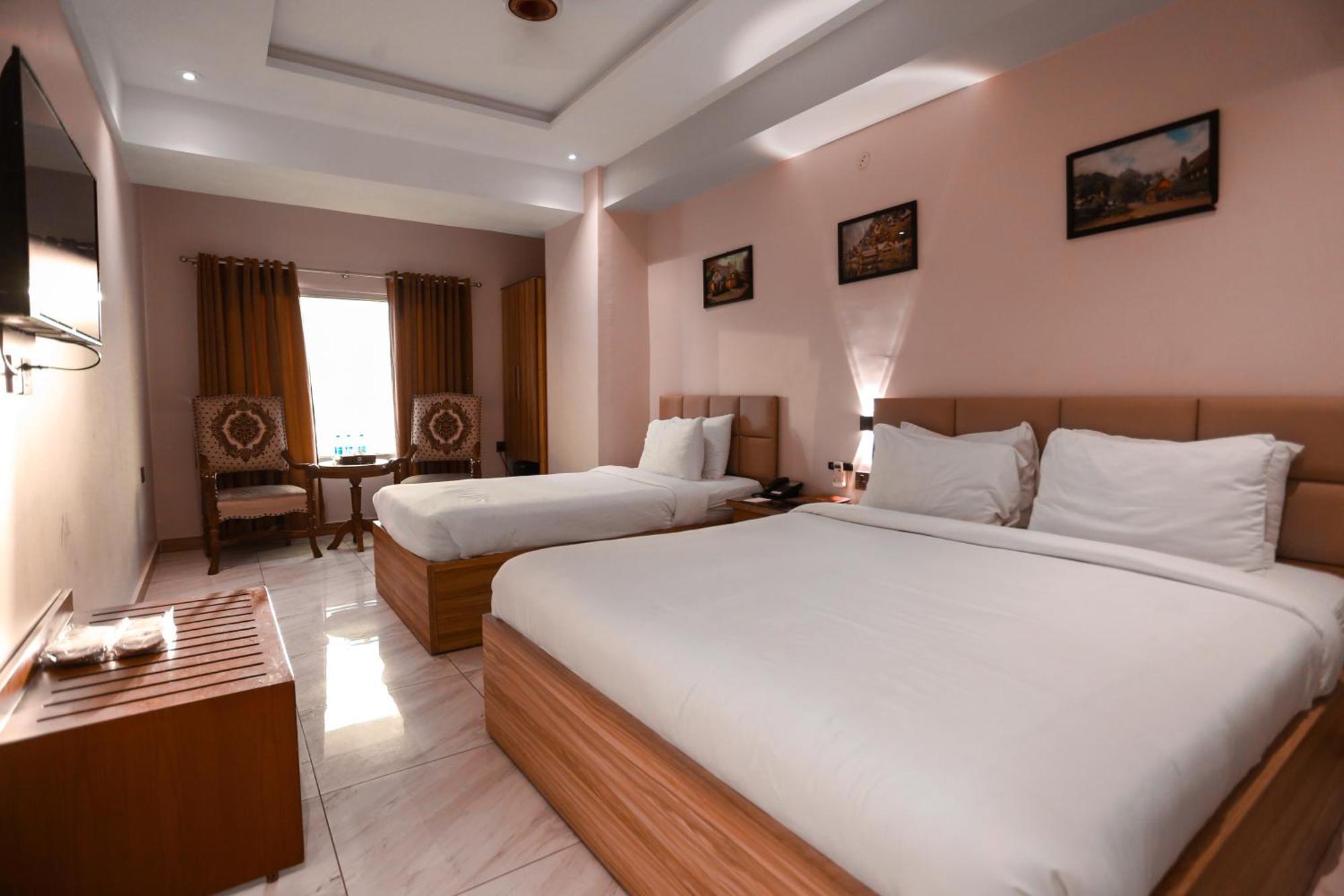 Hotel Pearl Inn Karachi Ngoại thất bức ảnh